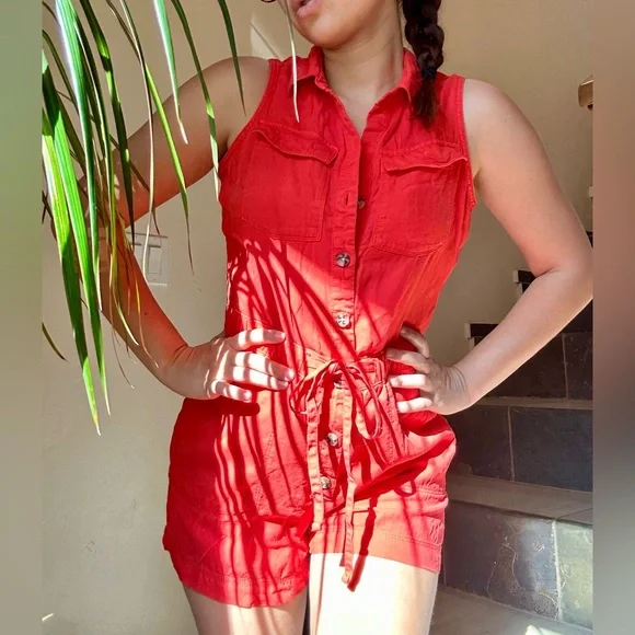 Nicole Miller New York Red Button-Front Romper – Size 2 - Picture 3 of 7